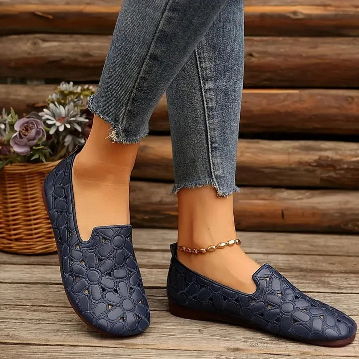 HendrixMode™ Oxford | Ballerina’s met Bloemuitsnijding en Orthopedische Binnenzool